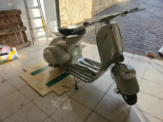 Vespa 125 - 1955 Historica