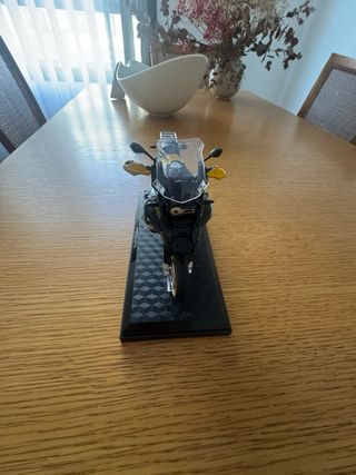 Maqueta BMW R1250GS