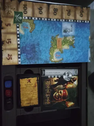 Juego DVD Piratas del Caribe: El Cofre