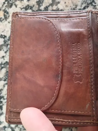 Cartera de cuero para hombre