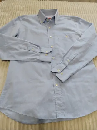 Camisa de vestir azul para caballero