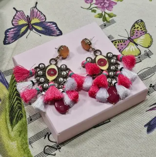 Pendientes largos con flecos