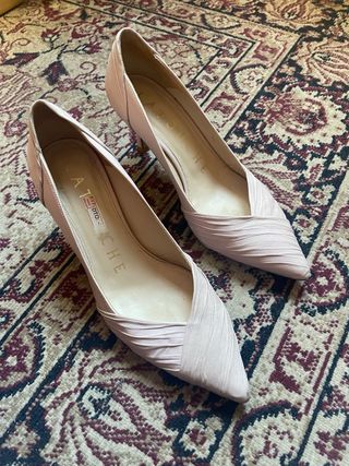 Salones Latouche Beige/Rosa Tacon Bajo