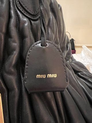 Bolso Miu Miu Matelassé (original) segunda mano