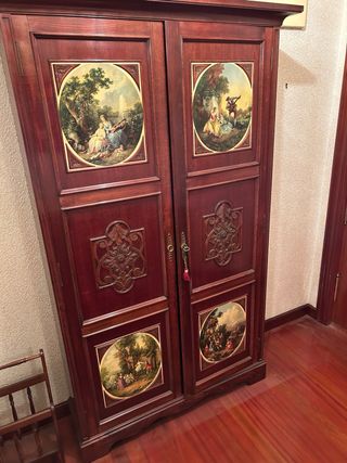 Armario Vintage Madera Pinturas
