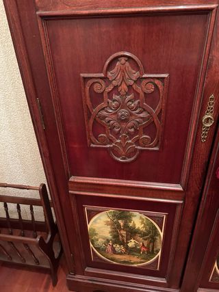 Armario Vintage Madera Pinturas