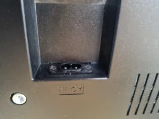 Televisor Toshiba LED Negro.
