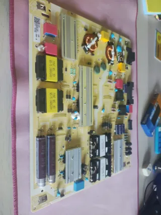 Fuente Alimentación TV Samsung TQ65Q77DATXXC