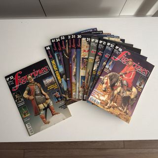 LOTE 103 revistas y 13 libros modelismo figuras