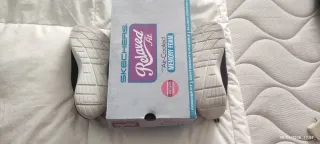 Zapatillas Skechers  mujer Negras y Rosas