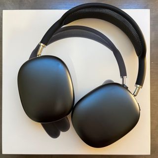 AirPods Max Medianoche con grabado