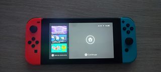 Nintendo Switch + 6 Joy-Cons + Accesosios