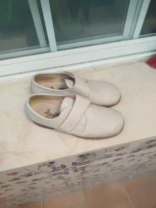 Zapatos comunión Naif beige talla 36 67
