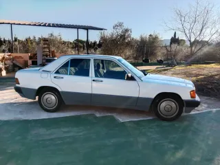 Mercedes-Benz 190 E 1992