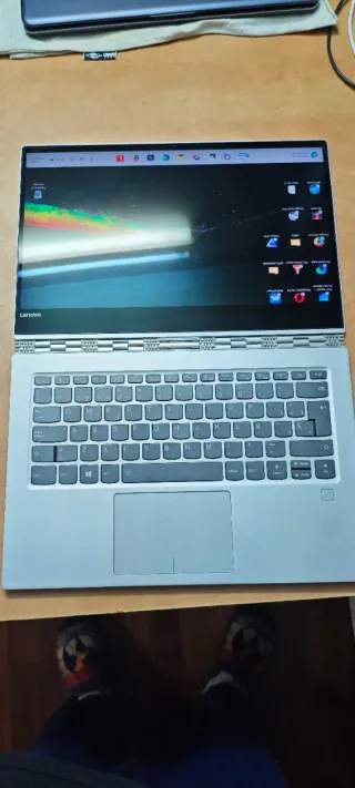 Lenovo Yoga 920 Edición Rebel Alliance