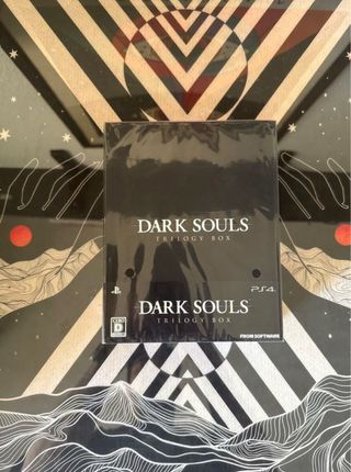 🇯🇵DARK SOULS- 🇪🇸BLOODBORNE-