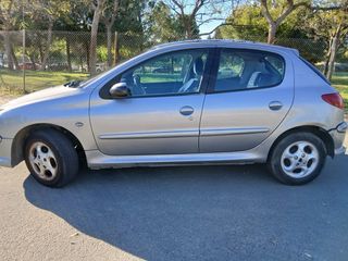 Peugeot 206 2004