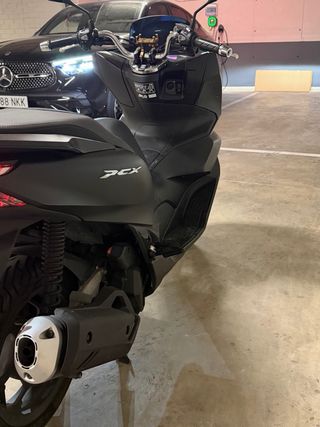 Honda PCX 125 2021 7.300 km