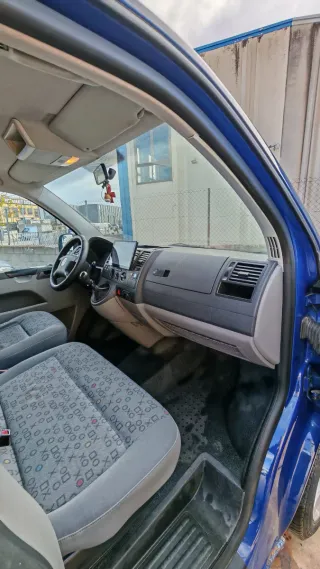 Volkswagen Transporter T5 2006