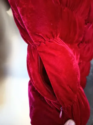 Abrigo Terciopelo Rojo ATIVO Talla 14