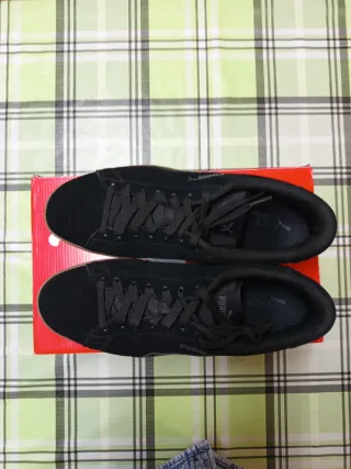 Zapatillas Puma Negras y Marrones