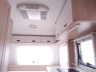 Caravana Adria Aviva 370 DD Año 2020