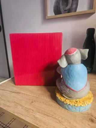 Figura Dumbo Amor de Madre Disney