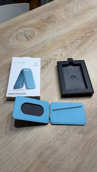 Portafoglio Satechi MagSafe con Stand Azzurro