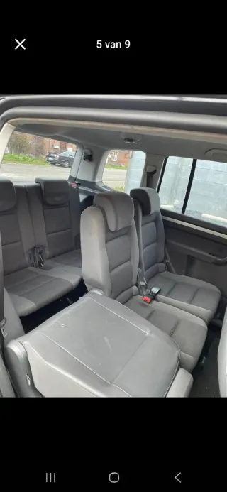 Volkswagen Touran 2011