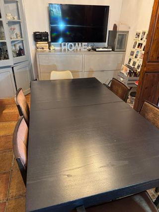 Mesa de comedor Ikea negra extensible