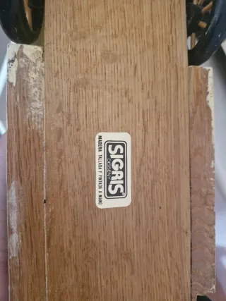 Coche Madera Antiguo Pintado a Mano. SIGRIS