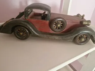 Coche Madera Antiguo Pintado a Mano.  SIGRIS