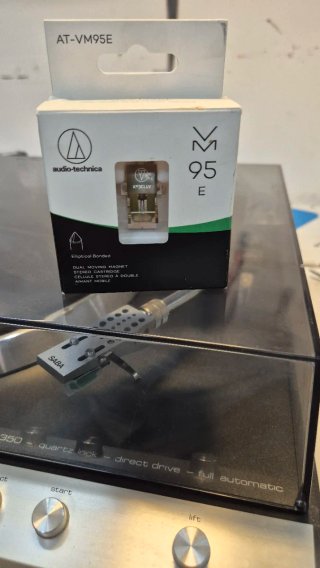 Tocadiscos Saba PSP 350