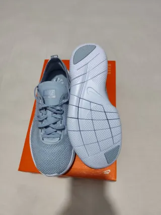 Zapatillas Nike Flex Experience RN 9 Gris