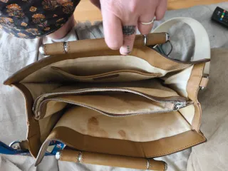 Bolso Massimo Dutti Piel Marrón/Beige,muy chulo.