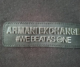 Sudadera Armani Exchange chica negra