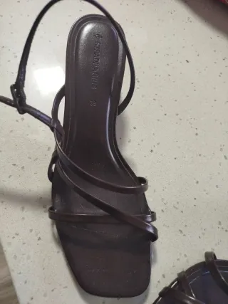 Sandalias Stradivarius Marrones Talla 39