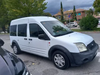 Ford E-Transit Courier 2012