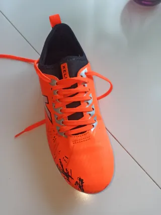 Botas de fútbol Kelme Pulse MG Naranja Talla 39