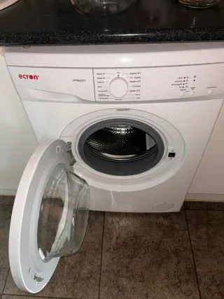 Lavadora Blanca Frontal 5 kilos