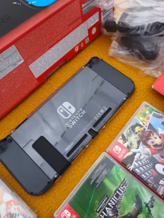 Nintendo Switch + juegos leer