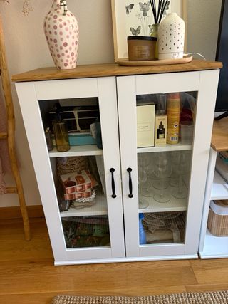 Vitrina Blanca Skruvby Madera y Cristal - 70x90cm