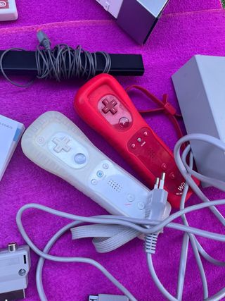 Lote Consola Nintendo Wii + Accesorios y Juegos