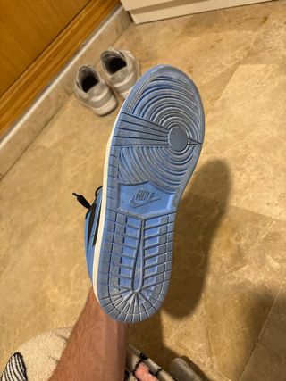 Zapatillas Jordan 1 Low Azul y Negro