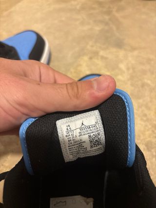 Zapatillas Jordan 1 Low Azul y Negro