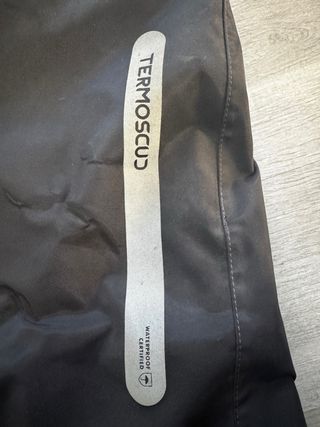 Manta Tucano Urbano Termoscud Negra MODELO R183