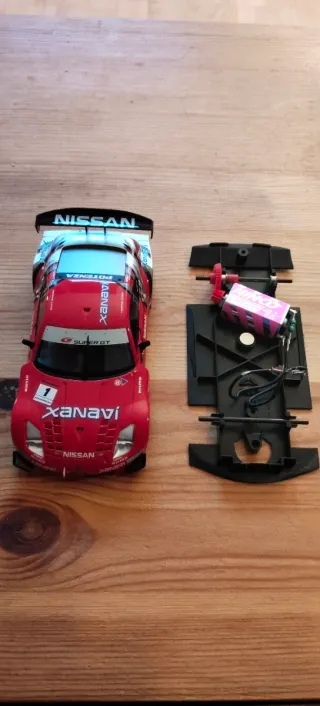 Scalextric/Ninco Nissan 350z chasis, carrocería.