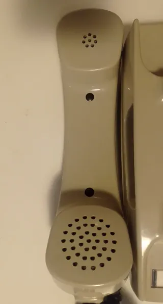 Teléfono antiguo Siemens de rueda beige