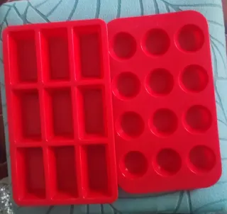 2 stampi silicone per plumcake e muffin rossi