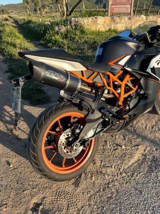 KTM RC 125 Impecable